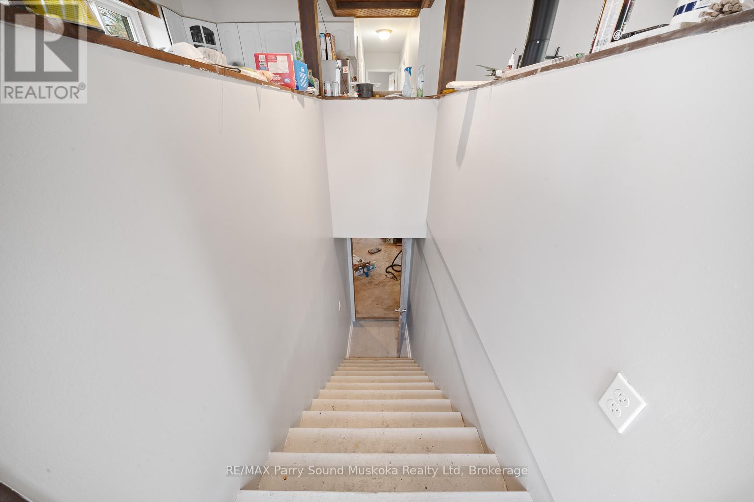 591 Skerryvore Community Road, The Archipelago (Archipelago North), ON - Indoor Photo Showing Other Room