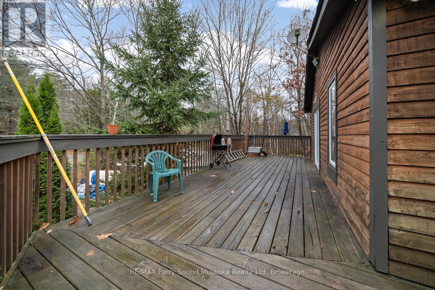 591 Skerryvore Community Road, The Archipelago (Archipelago North), ON - Outdoor With Deck Patio Veranda With Exterior