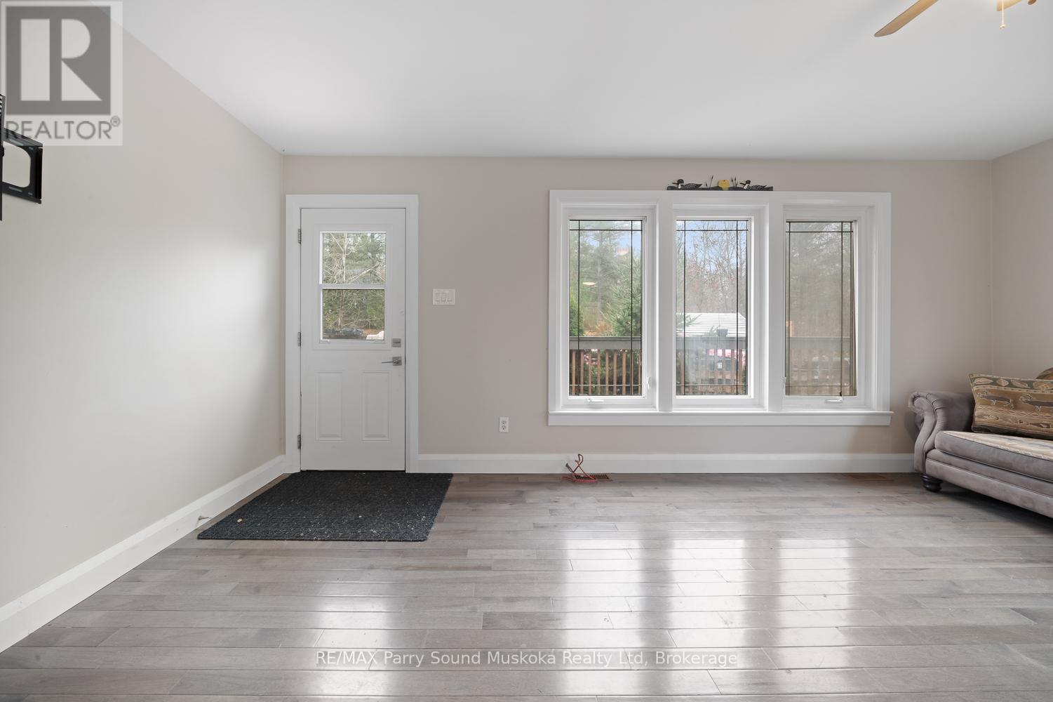 591 Skerryvore Community Road, The Archipelago (Archipelago North), ON - Indoor