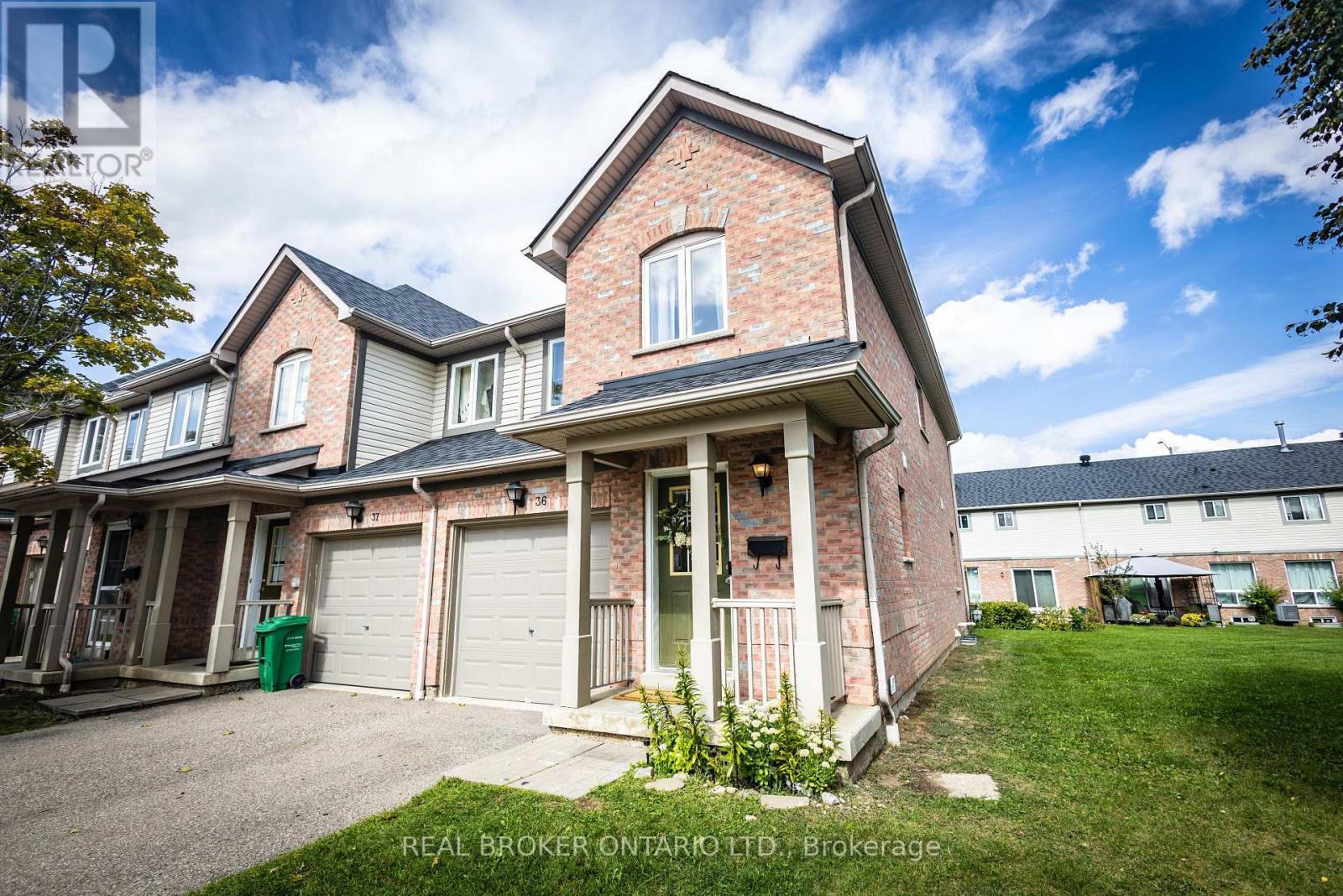 36 - 5255 Guildwood Way, Mississauga, ON - Outdoor With Facade