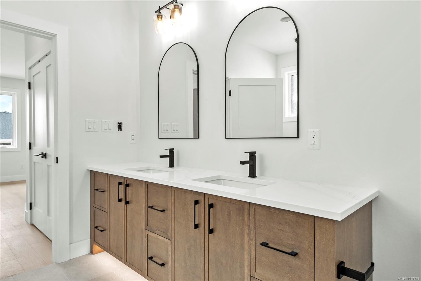 3428 Rhys Rd, Courtenay, BC