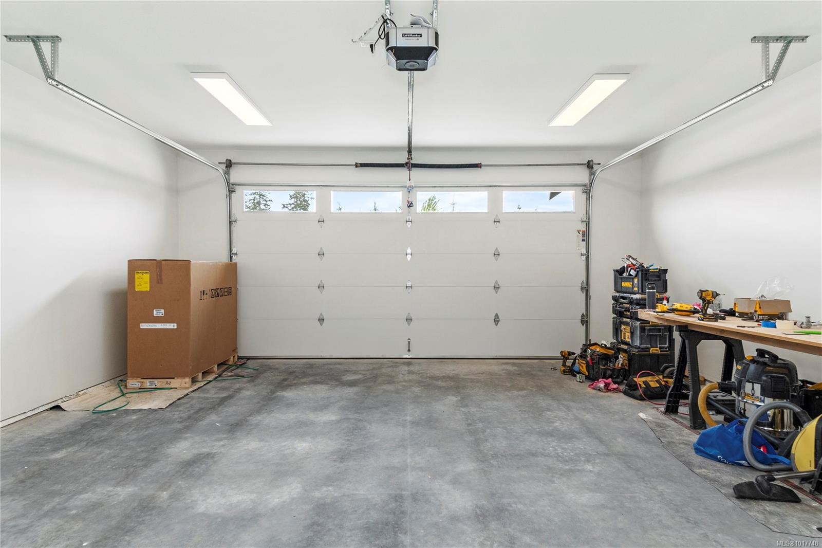 3428 Rhys Rd, Courtenay, BC