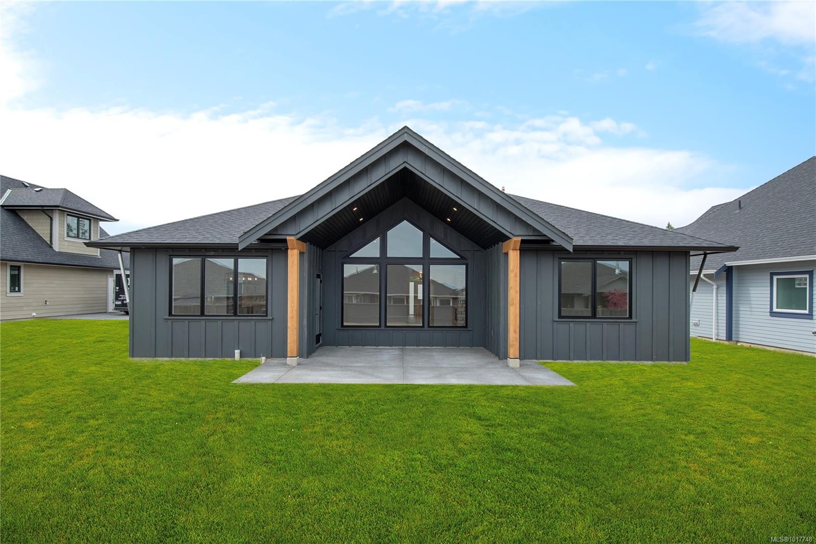 3428 Rhys Rd, Courtenay, BC