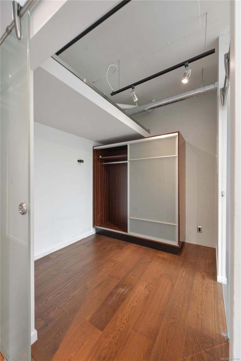 434-1029 View St, Victoria, BC - Indoor Photo Showing Other Room