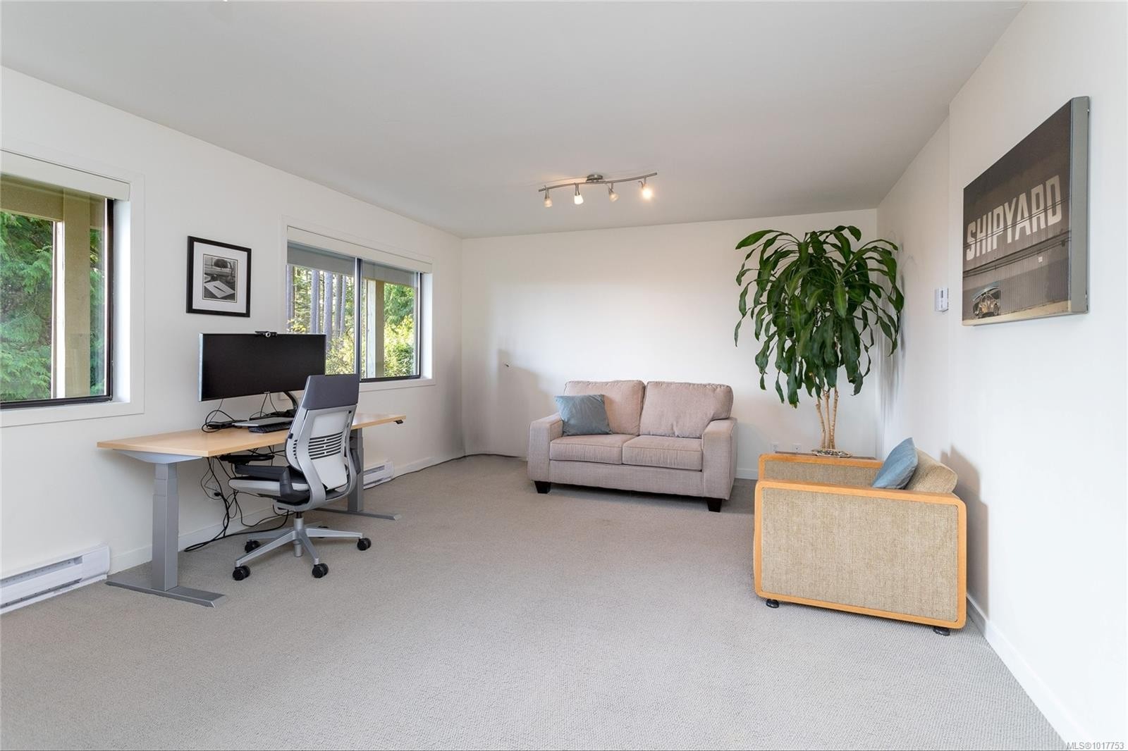 4689 Boulderwood Dr, Saanich, BC