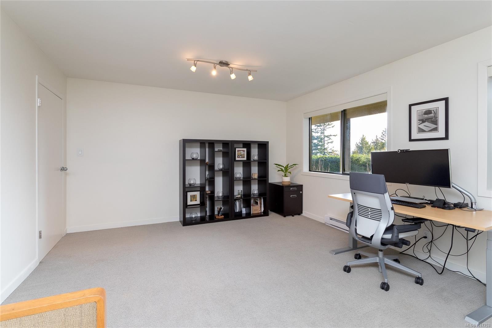 4689 Boulderwood Dr, Saanich, BC