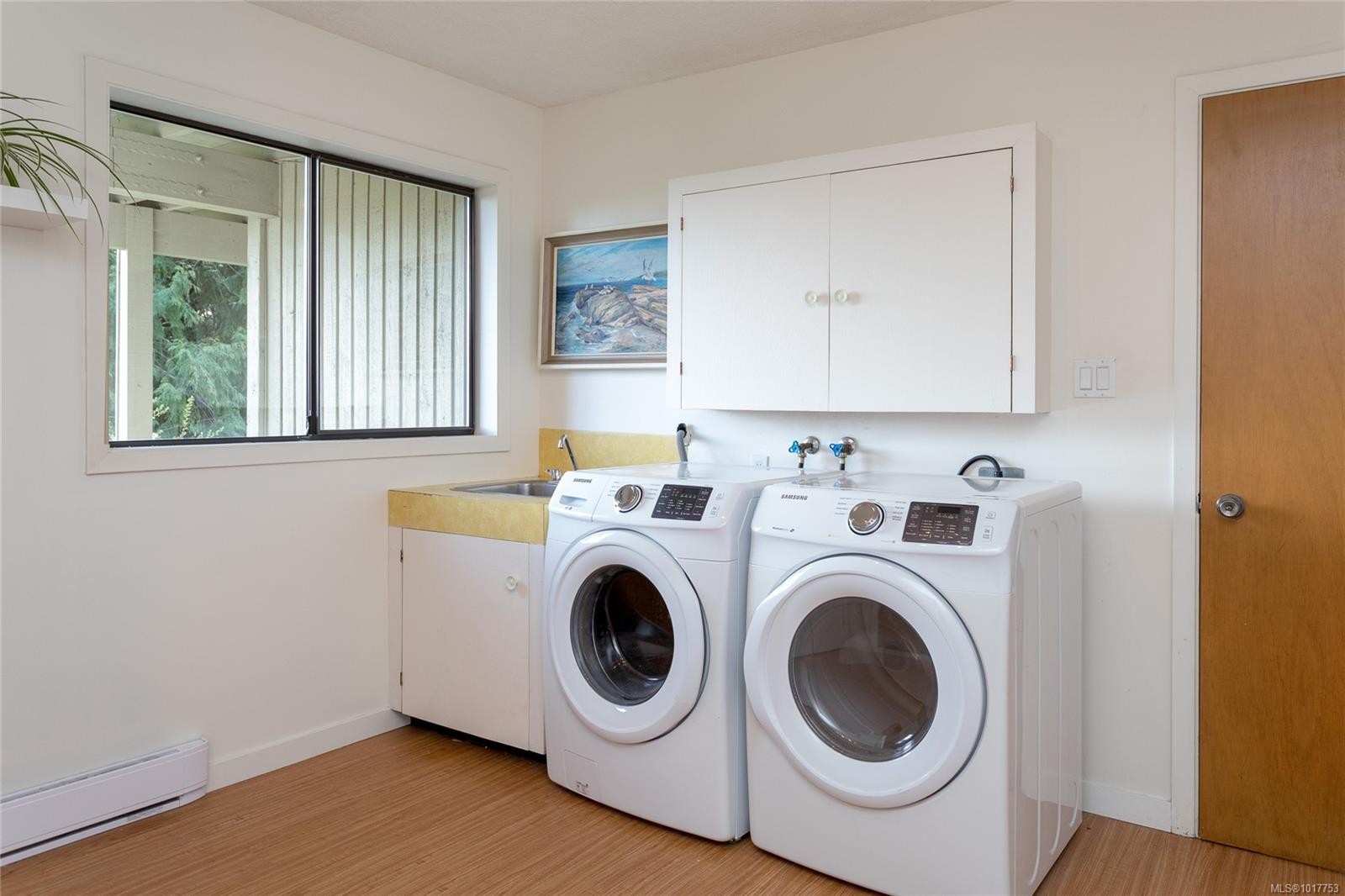 4689 Boulderwood Dr, Saanich, BC