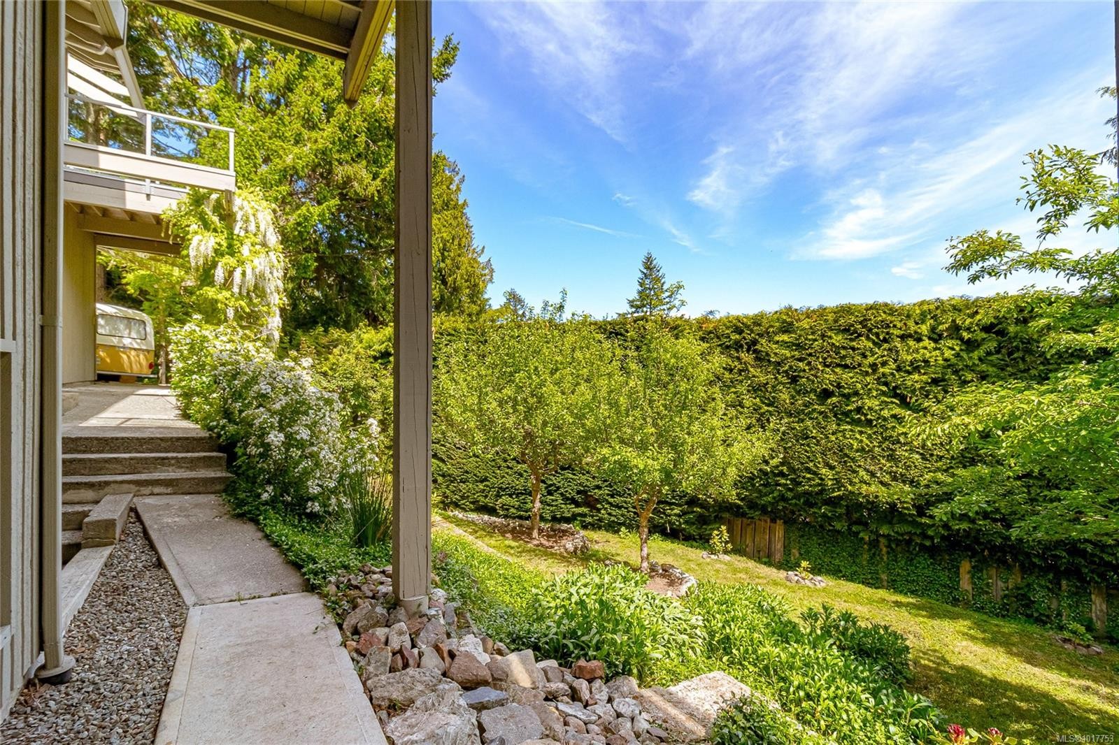 4689 Boulderwood Dr, Saanich, BC