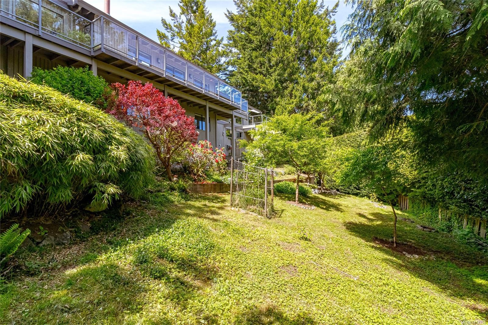 4689 Boulderwood Dr, Saanich, BC