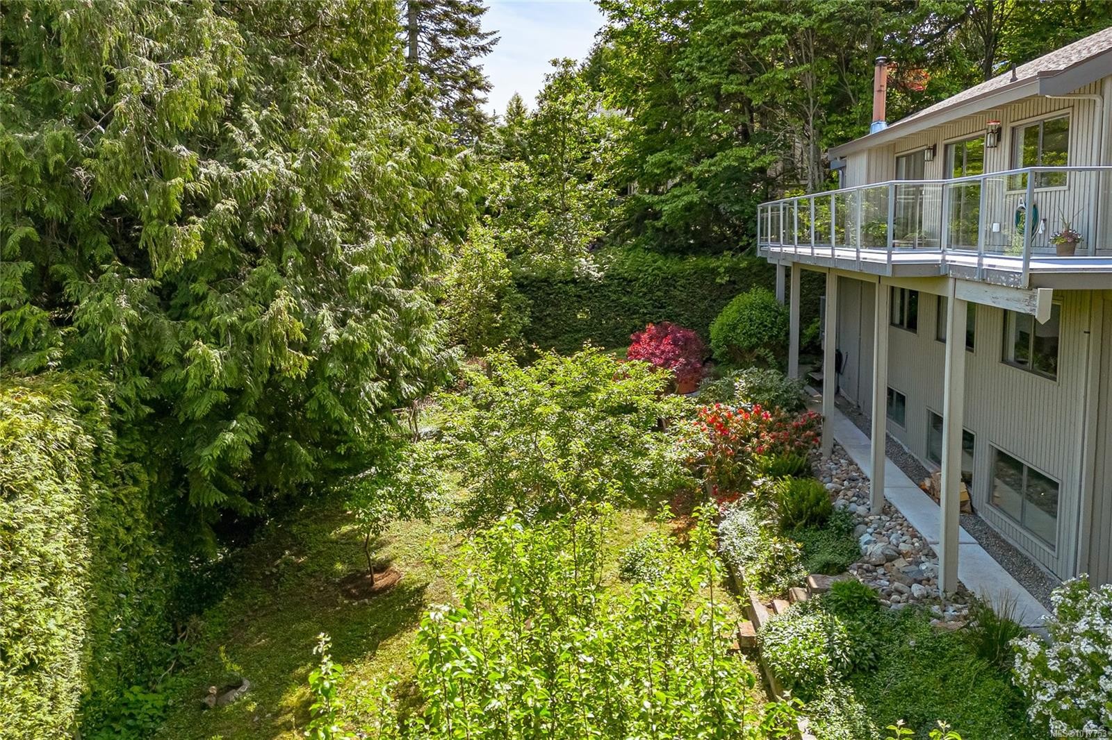 4689 Boulderwood Dr, Saanich, BC