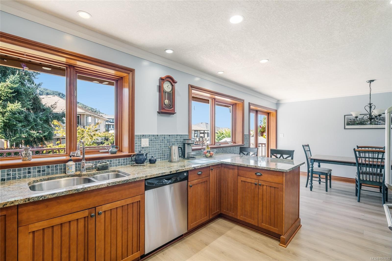 526 Douglas Pl, Ladysmith, BC