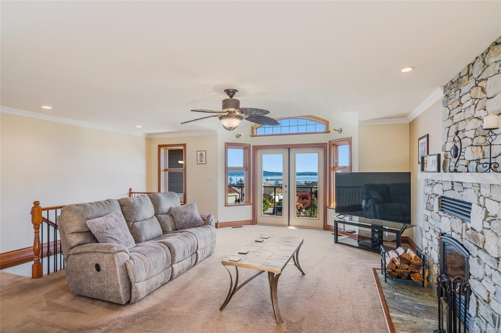 526 Douglas Pl, Ladysmith, BC