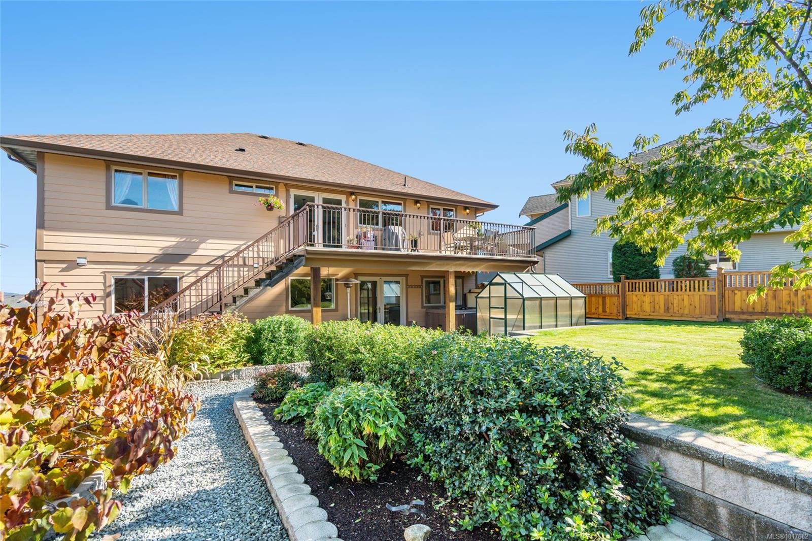 526 Douglas Pl, Ladysmith, BC