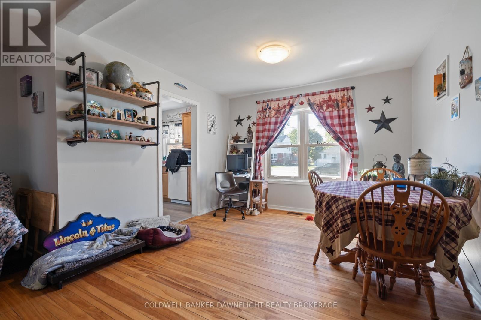 106 Kensington Crescent, South Huron (Stephen), ON - Indoor Photo Showing Dining Room