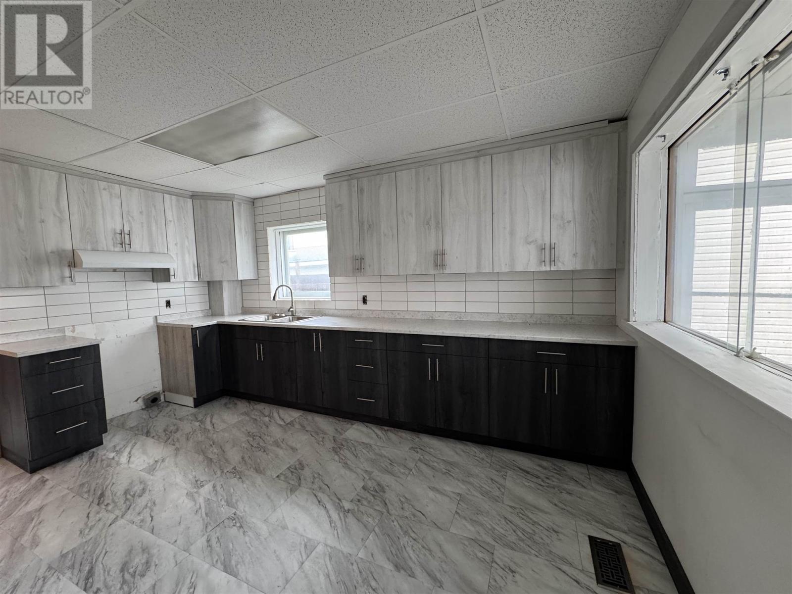 36 Lansdowne St N|36 Lansdowne Street North, Chapleau, ON - Indoor Photo Showing Kitchen