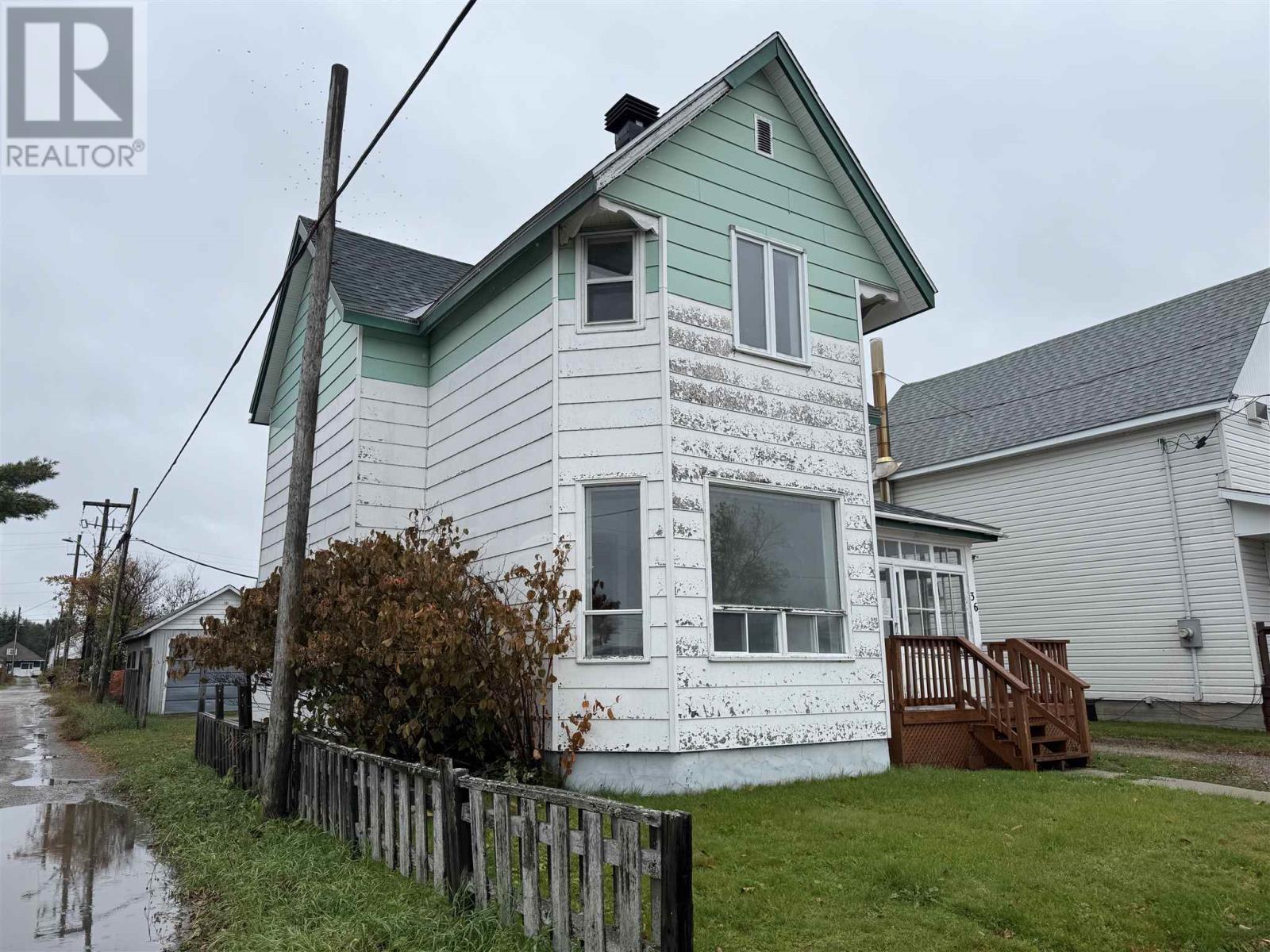 36 Lansdowne St N|36 Lansdowne Street North, Chapleau, ON - Outdoor