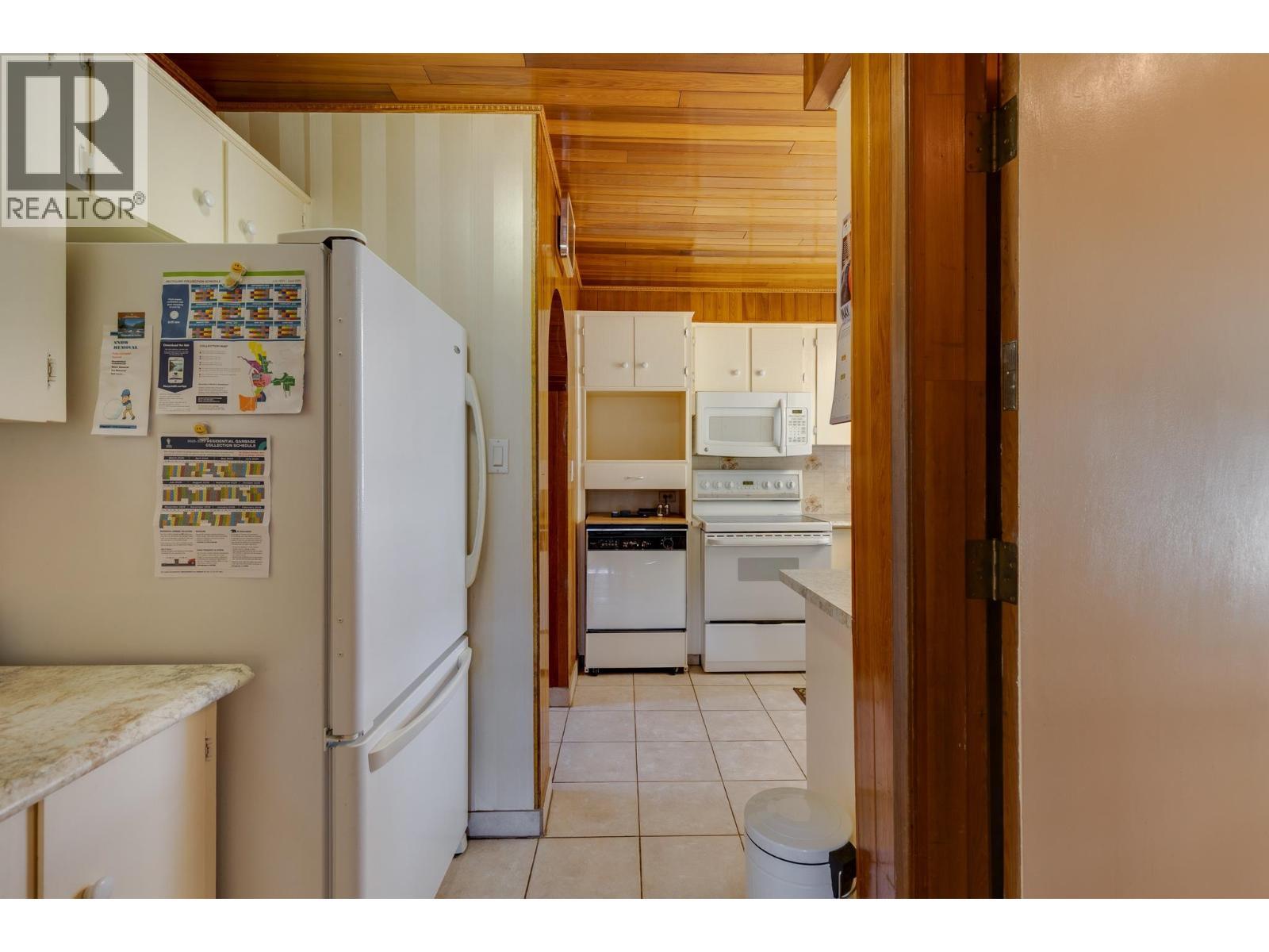 1591 Cedar Street, Prince George, BC - Indoor