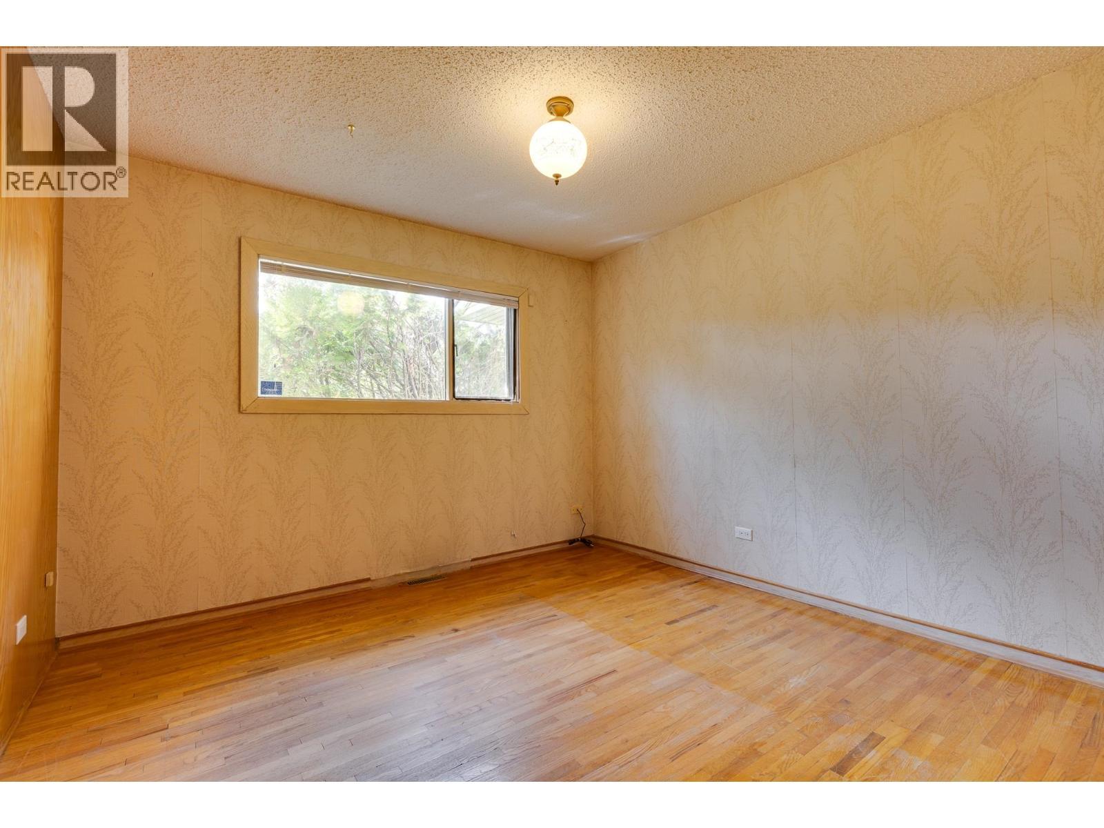 1591 Cedar Street, Prince George, BC - Indoor Photo Showing Other Room