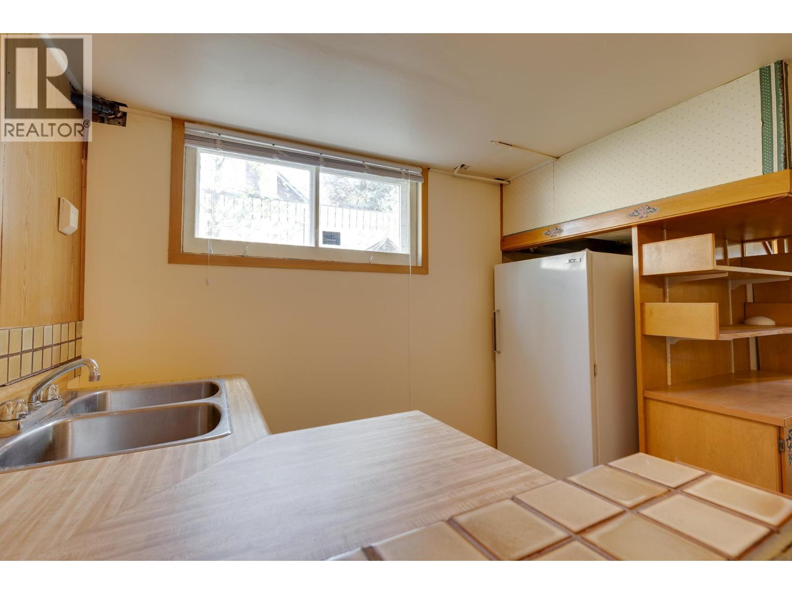 1591 Cedar Street, Prince George, BC - Indoor