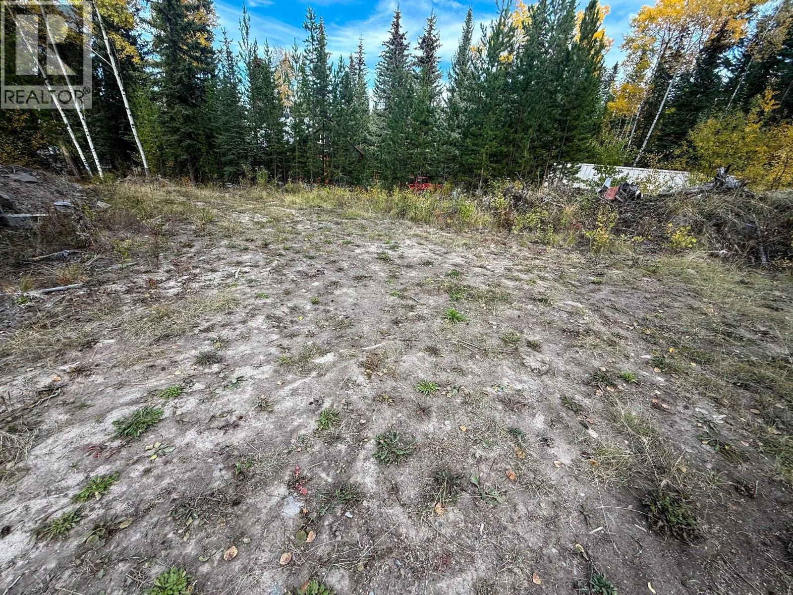 6340 Wolfe Road, Horse Lake, BC - Outdoor