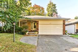 20 WIDDICOMBE HILL Toronto, ON M9R 1B3