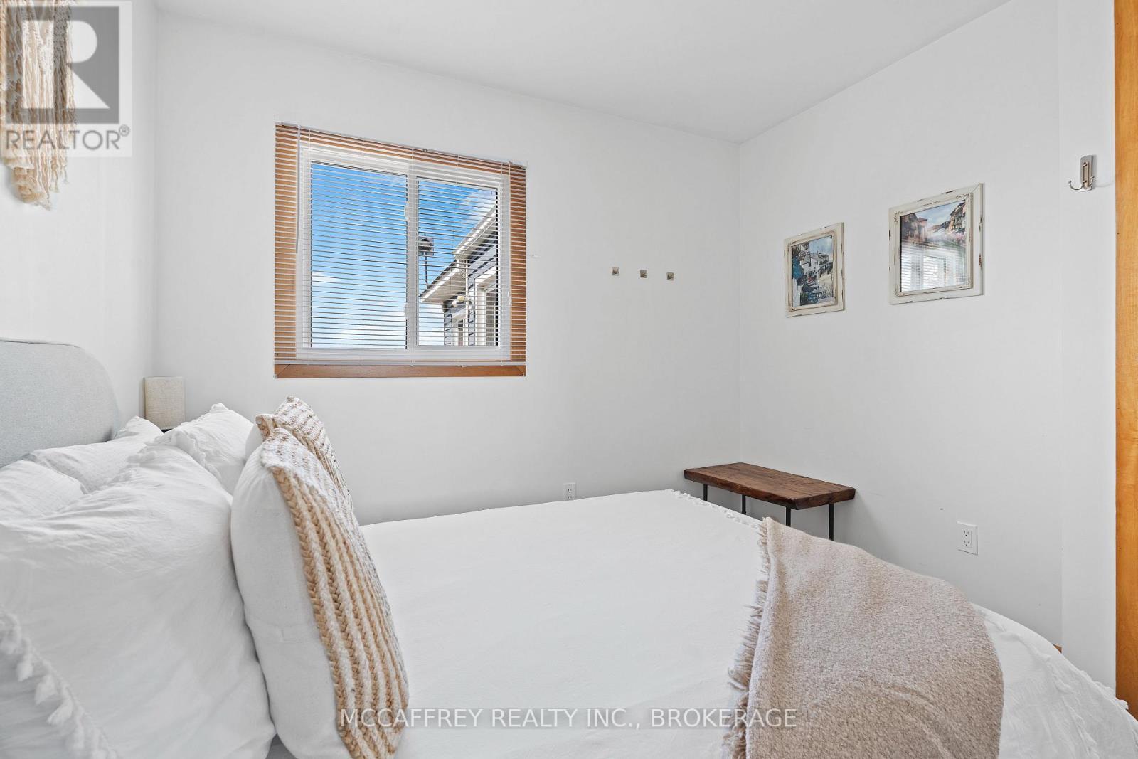 2161C County Rd 9, Greater Napanee (Greater Napanee), ON - Indoor Photo Showing Bedroom