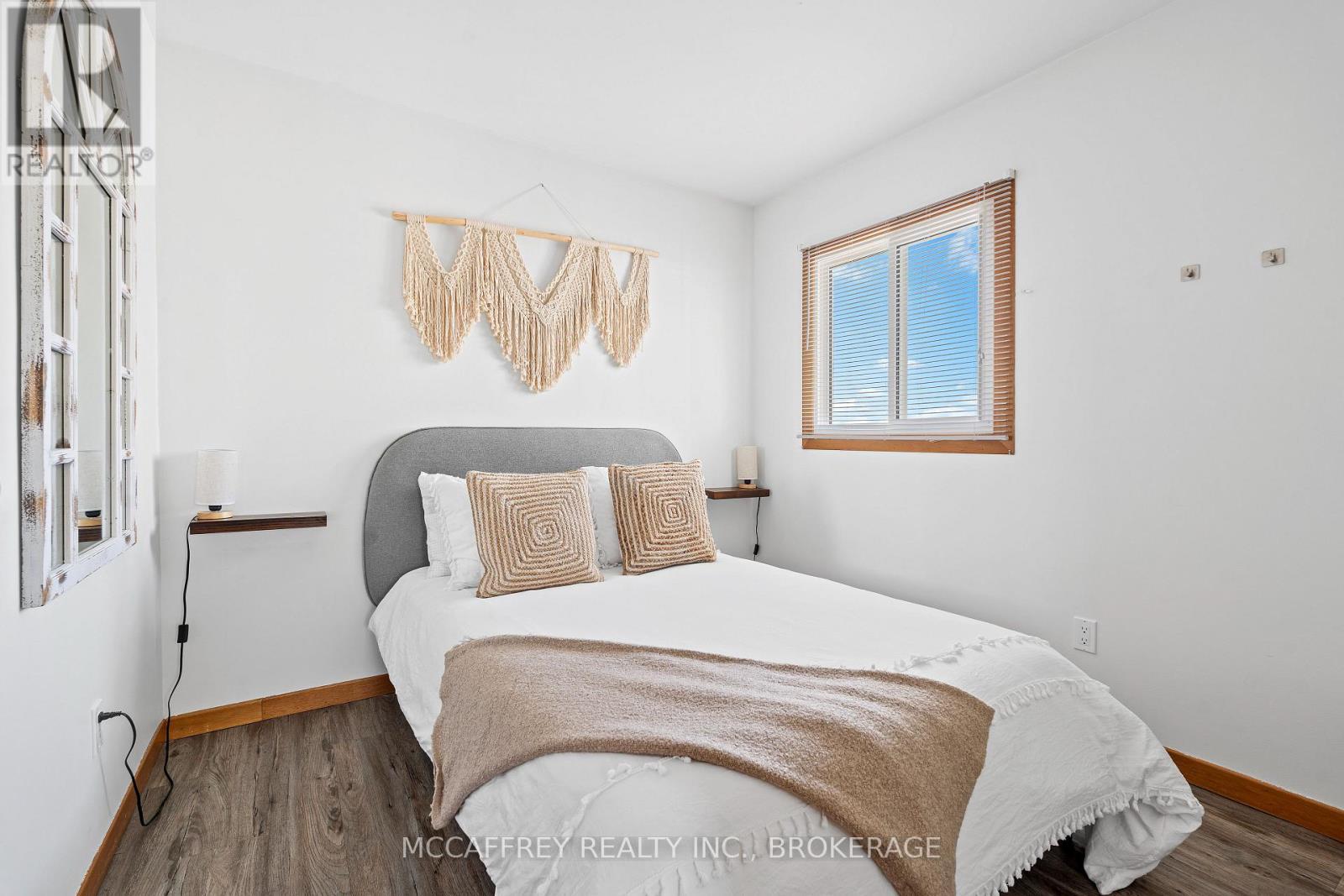 2161C County Rd 9, Greater Napanee (Greater Napanee), ON - Indoor Photo Showing Bedroom