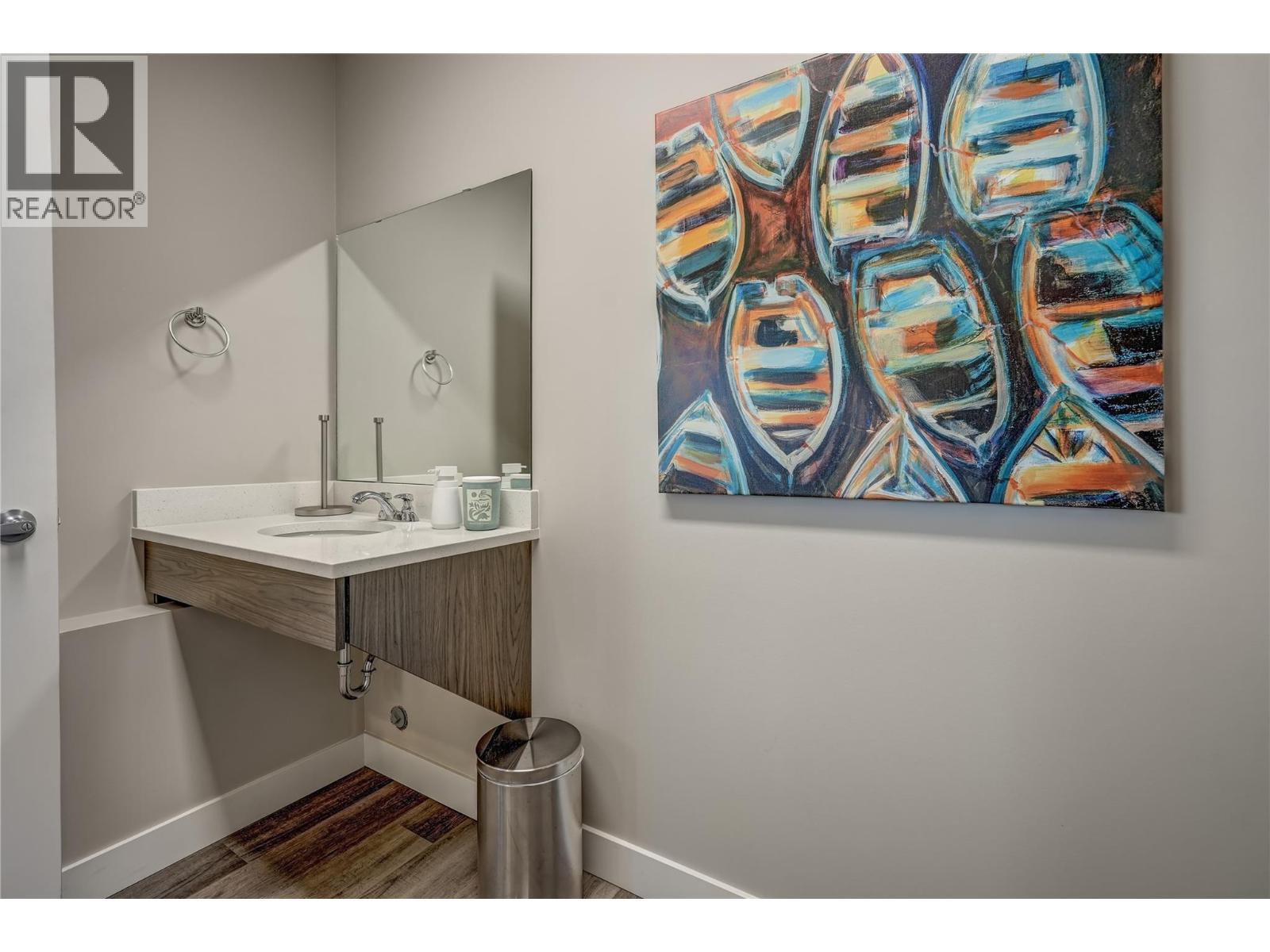 5640 51St Street Unit# 407, Osoyoos, BC - Indoor Photo Showing Bathroom