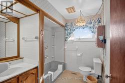 Main Bathroom -