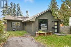 126 110th STREET W  Saskatoon, SK S7N 1S2