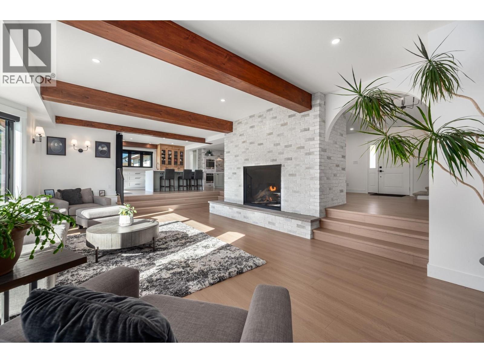 272 Goose Lake Road, Kamloops, BC - Indoor Photo Showing Living Room With Fireplace