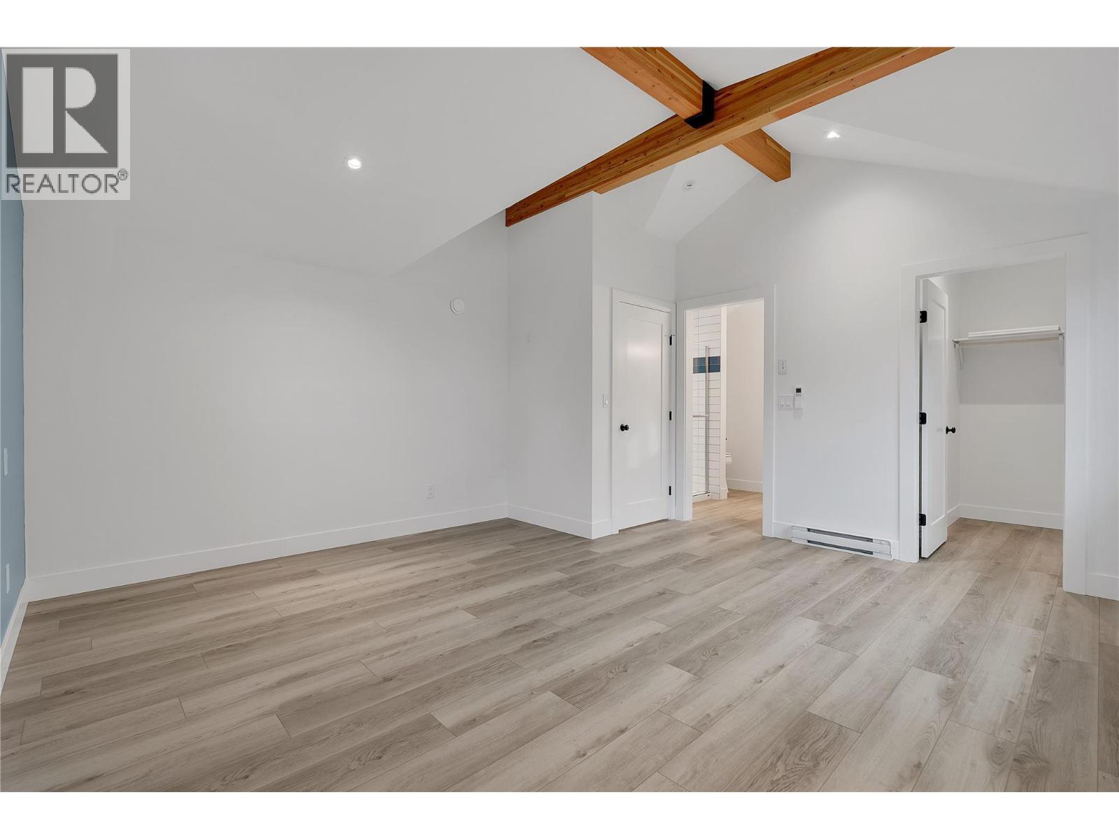 645 Grand Oro Road, Kaleden, BC - Indoor Photo Showing Other Room