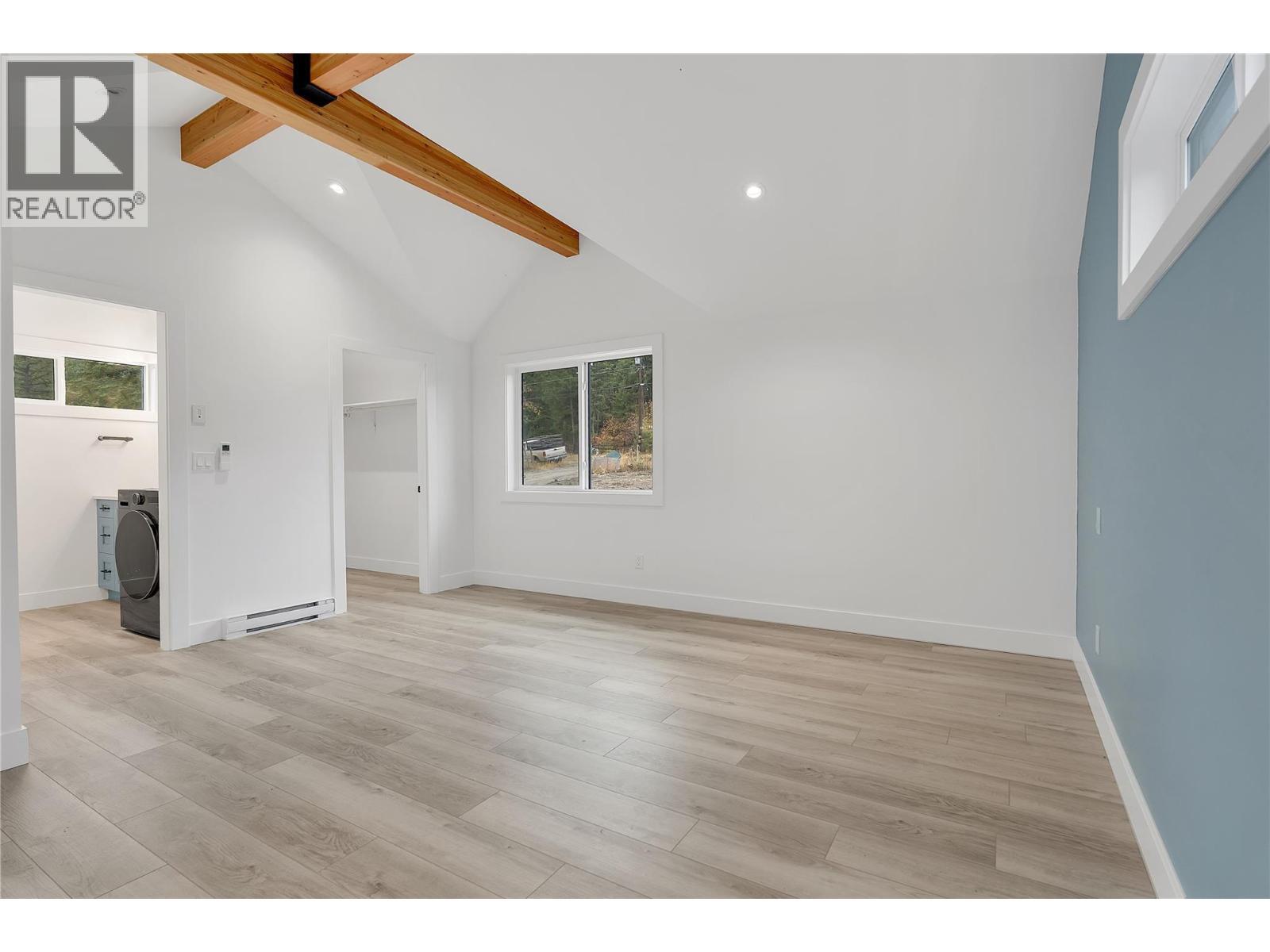 645 Grand Oro Road, Kaleden, BC - Indoor Photo Showing Other Room