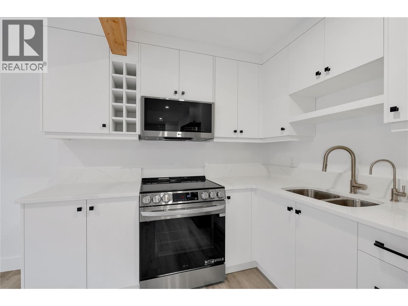 645 Grand Oro Road, Kaleden, BC - Indoor Photo Showing Kitchen With Double Sink