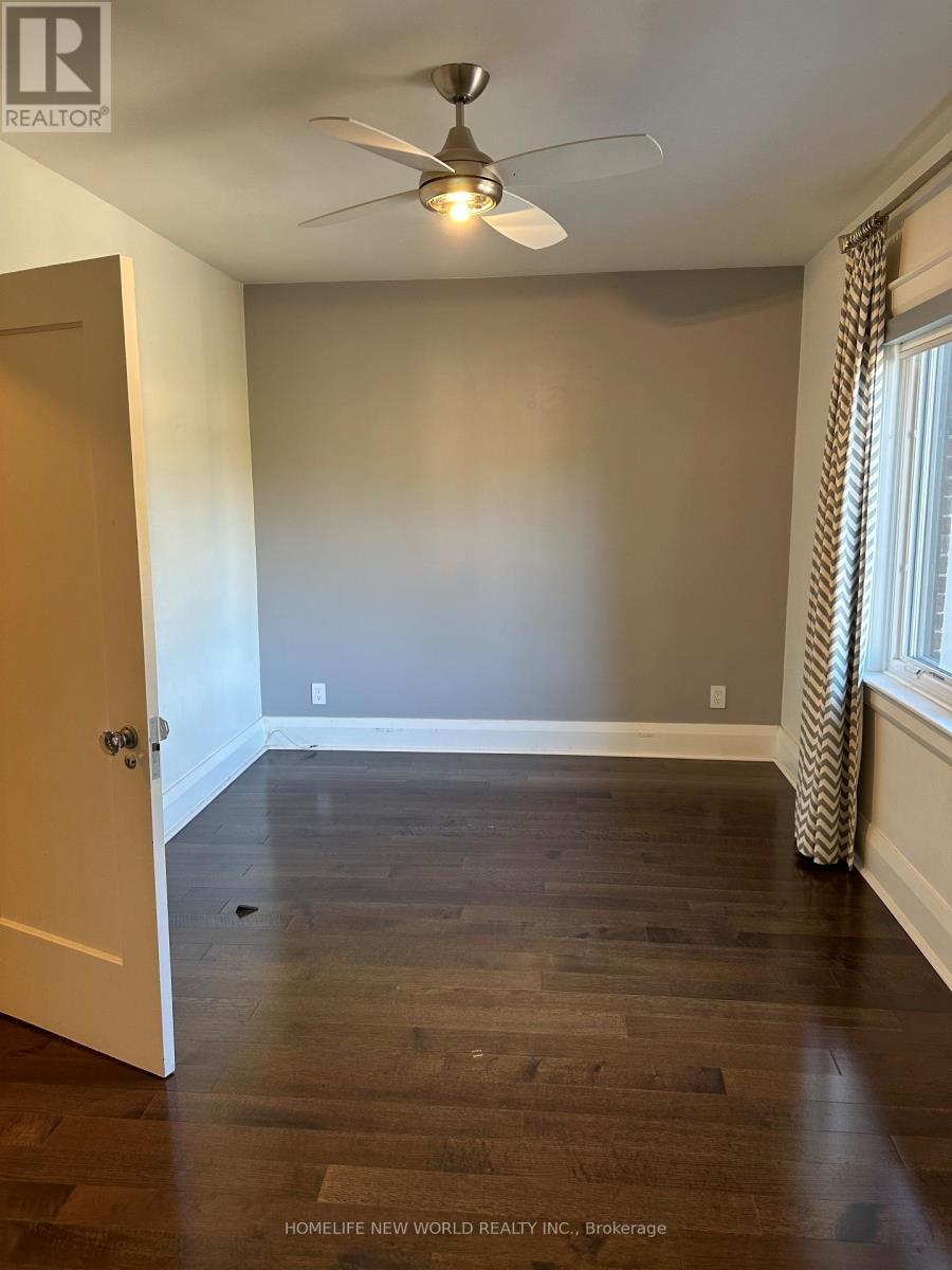 1621 Mount Pleasant Road, Toronto, ON - Indoor Photo Showing Other Room