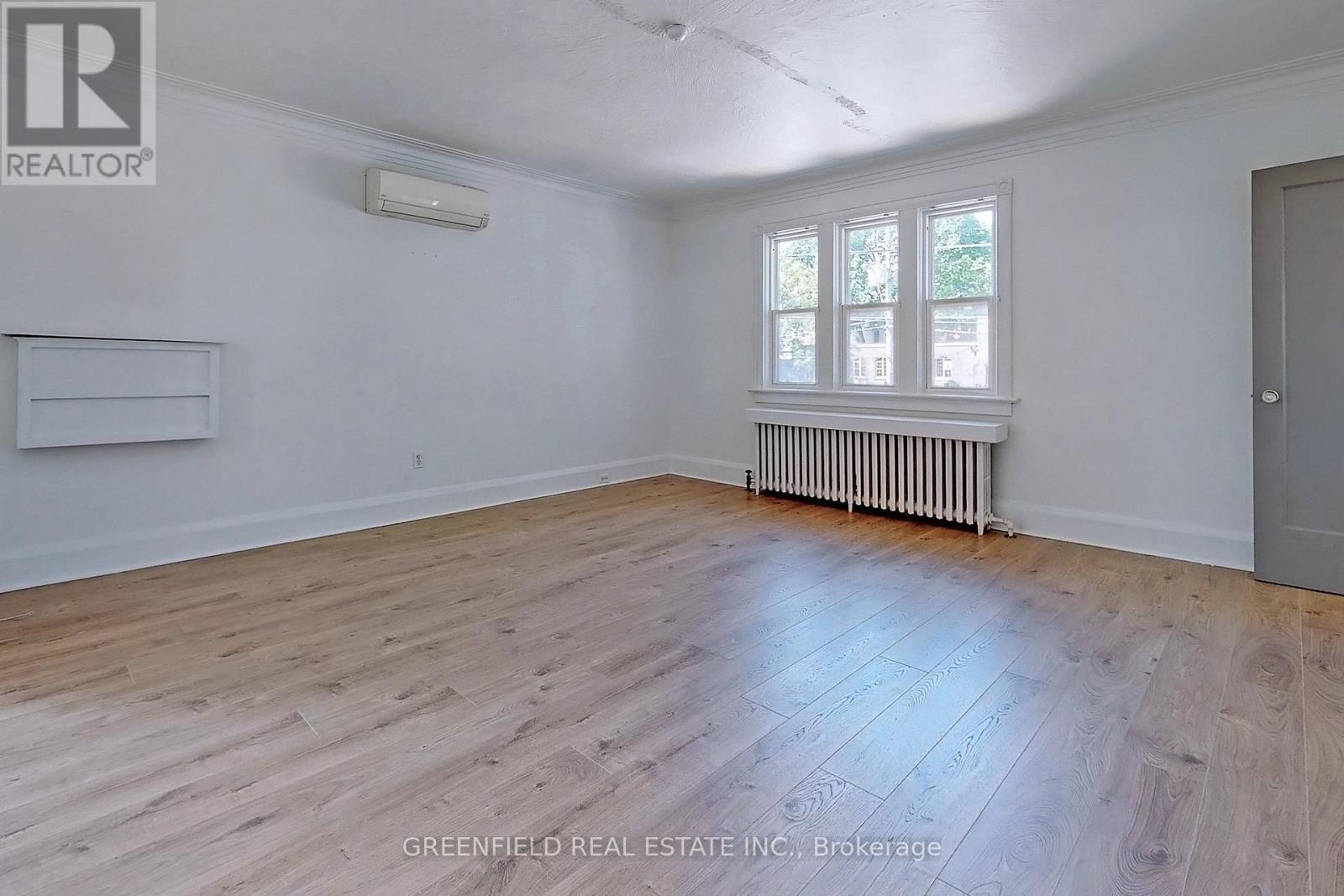 Upper - 1747 Bayview Avenue, Toronto, ON - Indoor Photo Showing Other Room