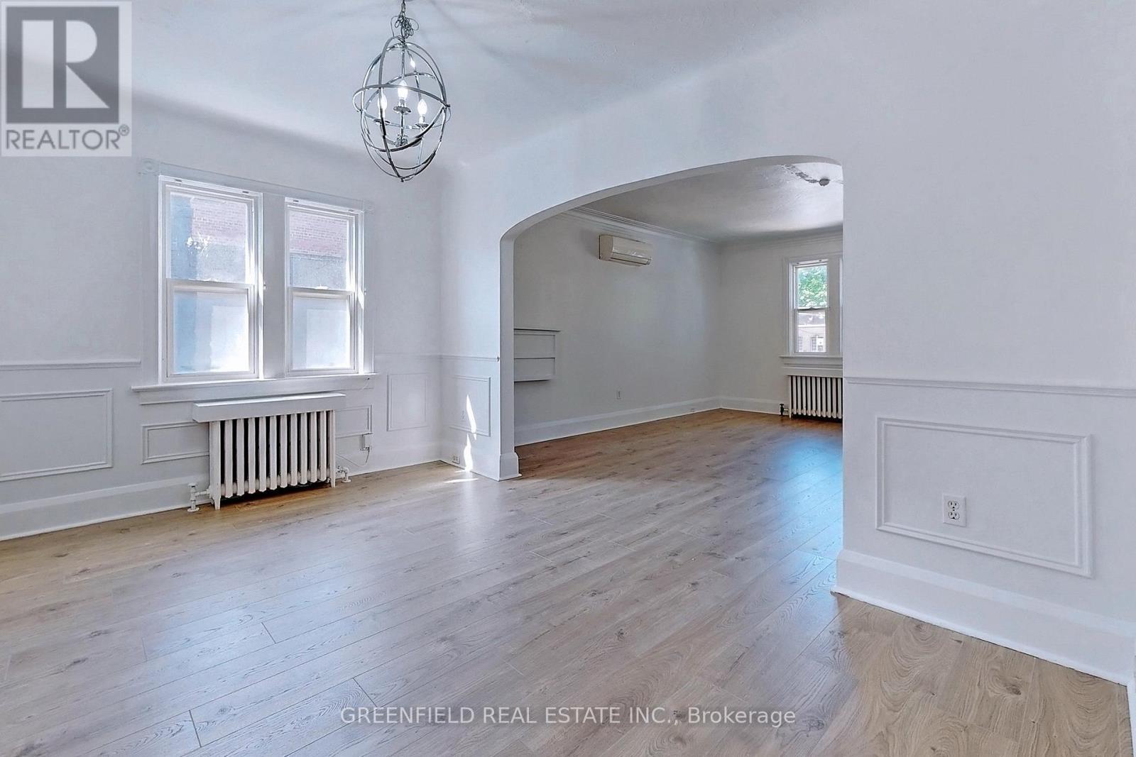 Upper - 1747 Bayview Avenue, Toronto, ON - Indoor Photo Showing Other Room