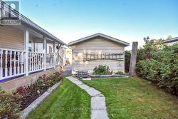 Spacious Private Yard - Garage -