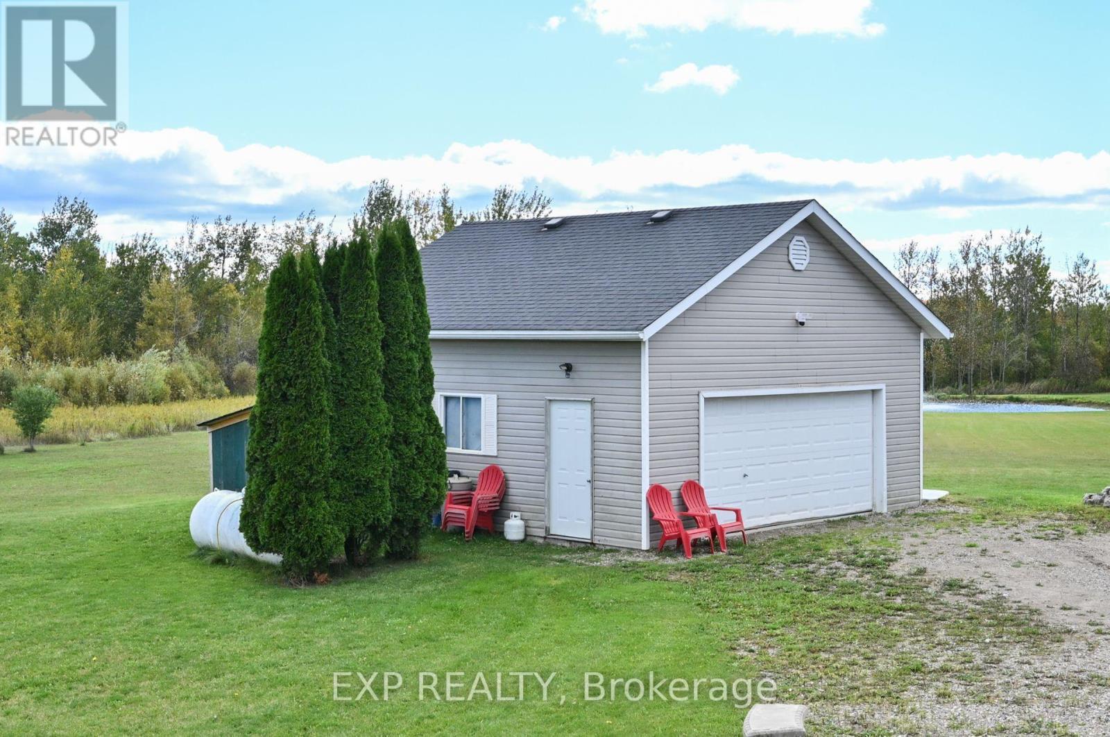 Space for the cars / Toys - 434499 4Th Line, Amaranth, ON - Outdoor