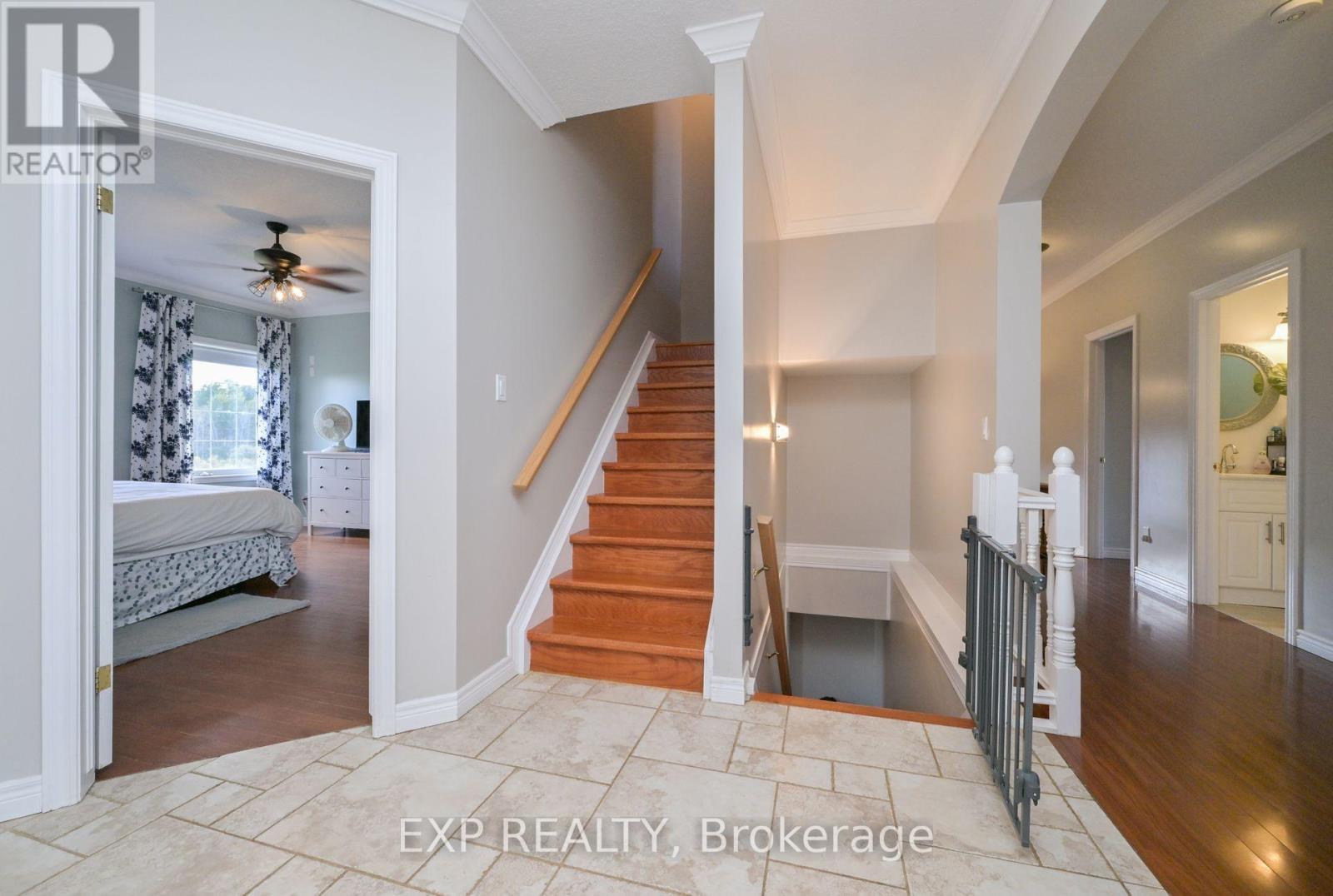 434499 4Th Line, Amaranth, ON - Indoor Photo Showing Other Room