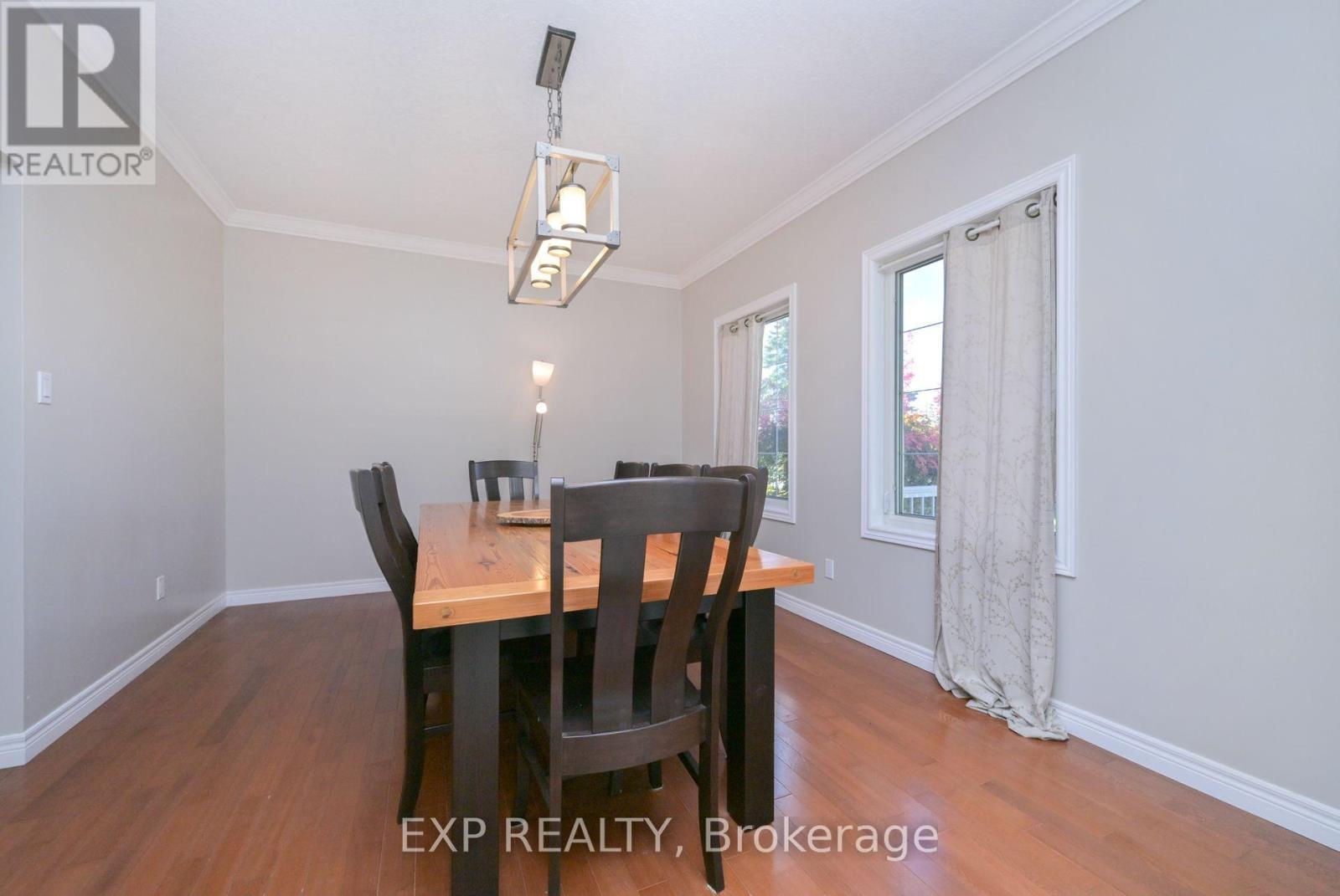 434499 4Th Line, Amaranth, ON - Indoor Photo Showing Dining Room