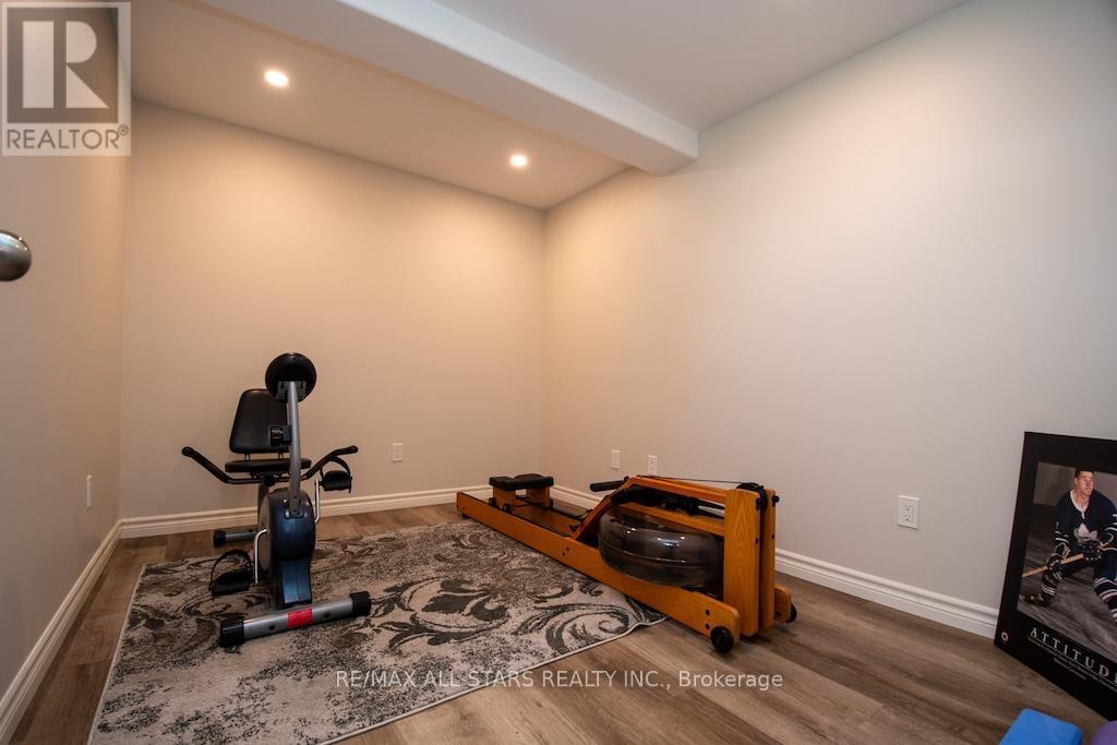 120 Victoria Drive, Kawartha Lakes (Fenelon), ON - Indoor Photo Showing Gym Room