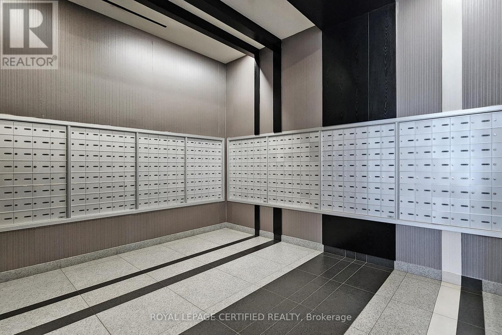 2003 - 51 East Liberty Street, Toronto, ON - Indoor Photo Showing Other Room