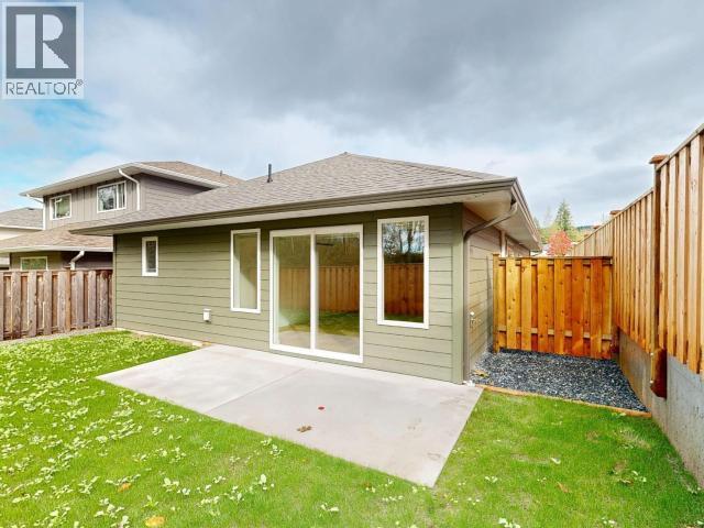 7156 Edgehill Crescent, Powell River, BC - Outdoor