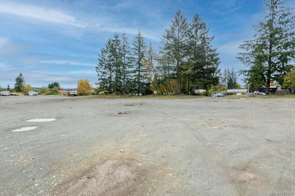 1687 Perth Rd, Campbell River, BC