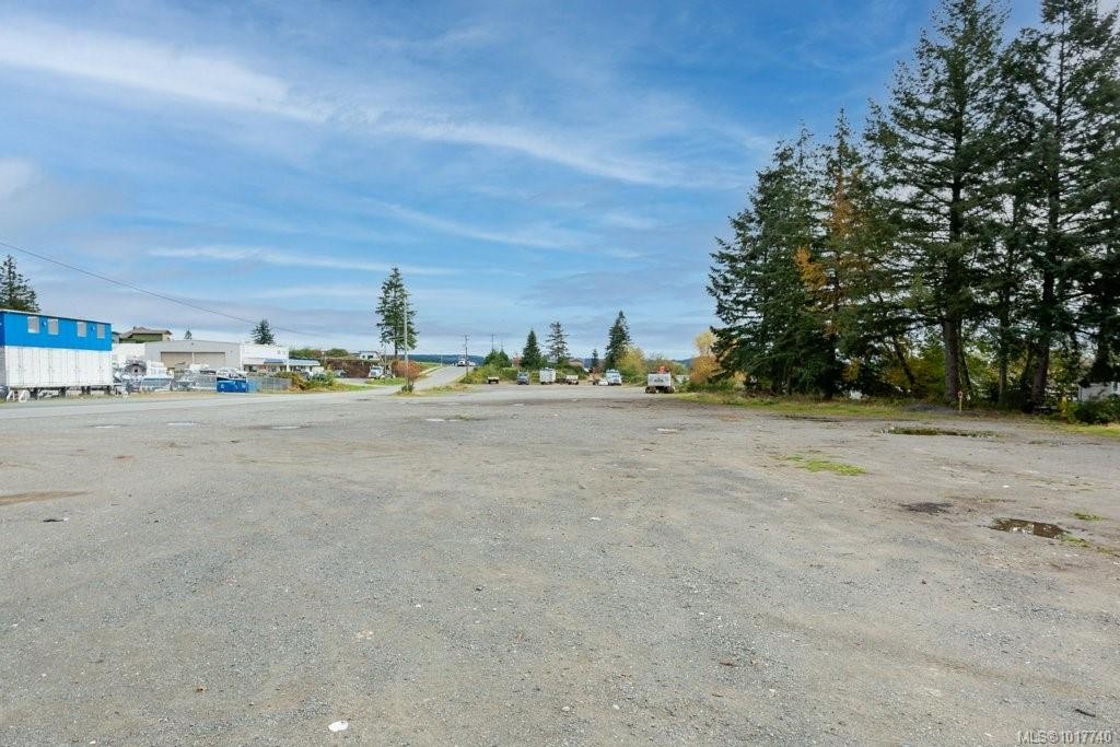 1687 Perth Rd, Campbell River, BC