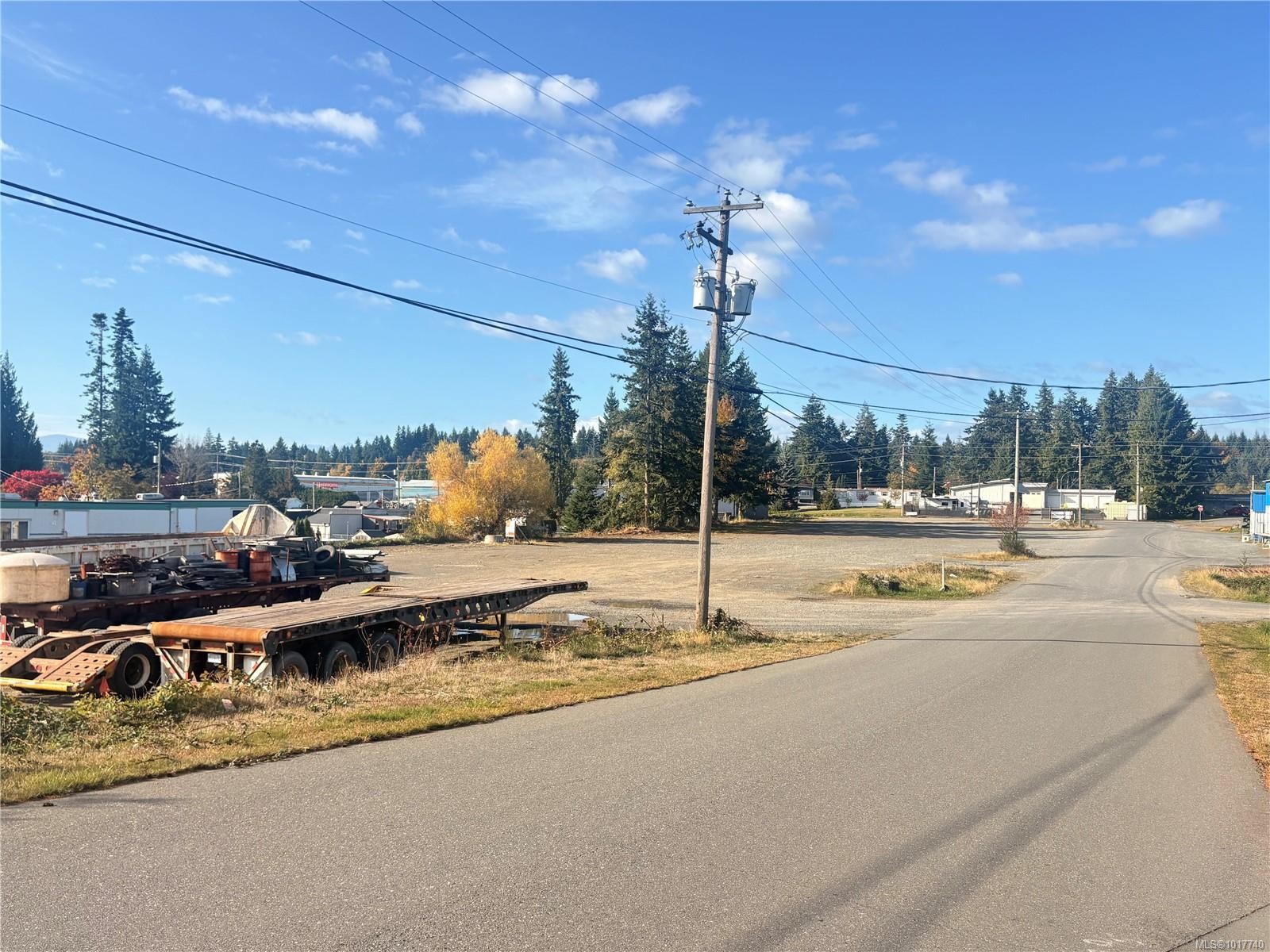 1687 Perth Rd, Campbell River, BC