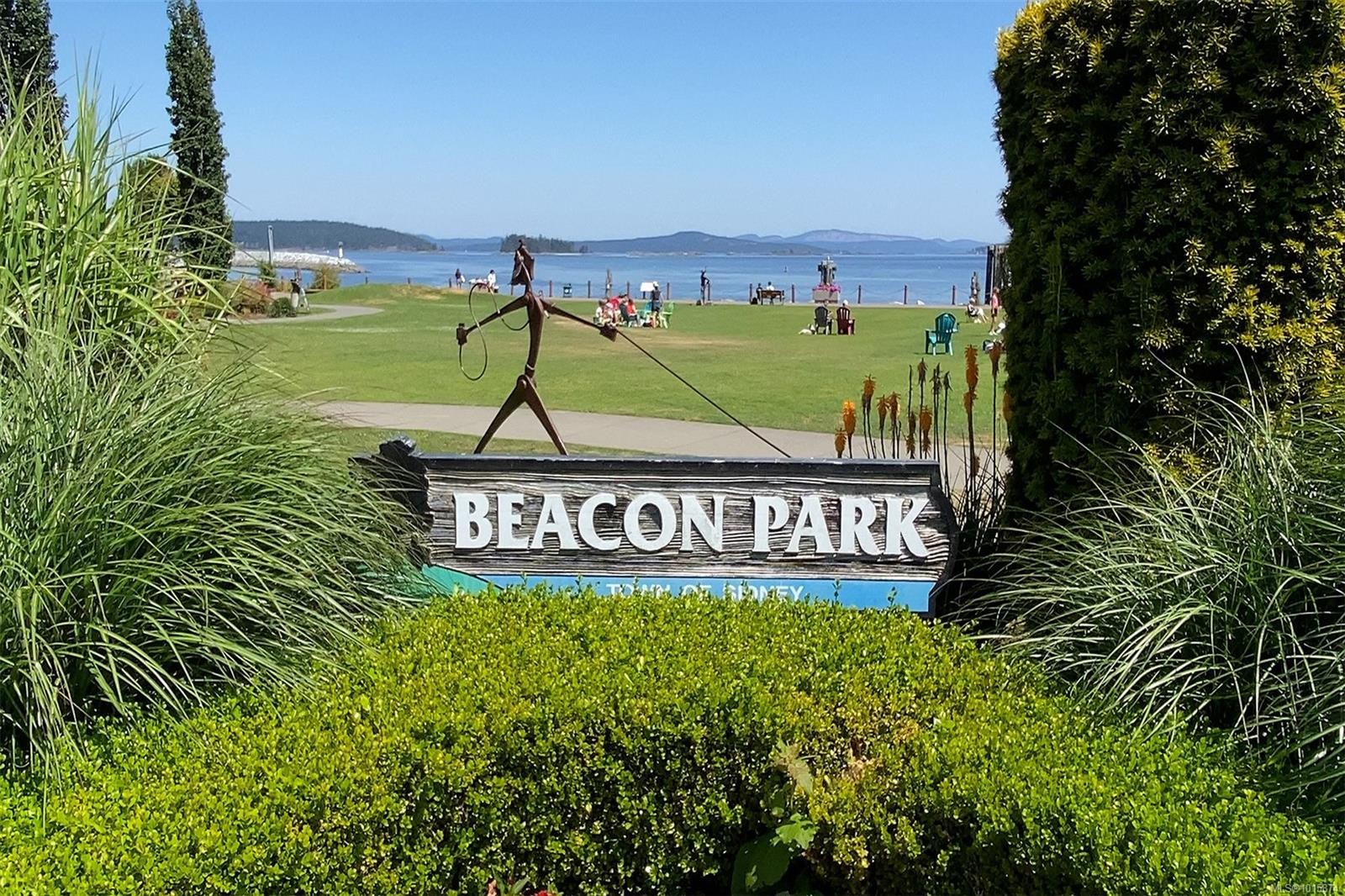 9715 Second St, Sidney, BC - Outdoor With Body Of Water With View