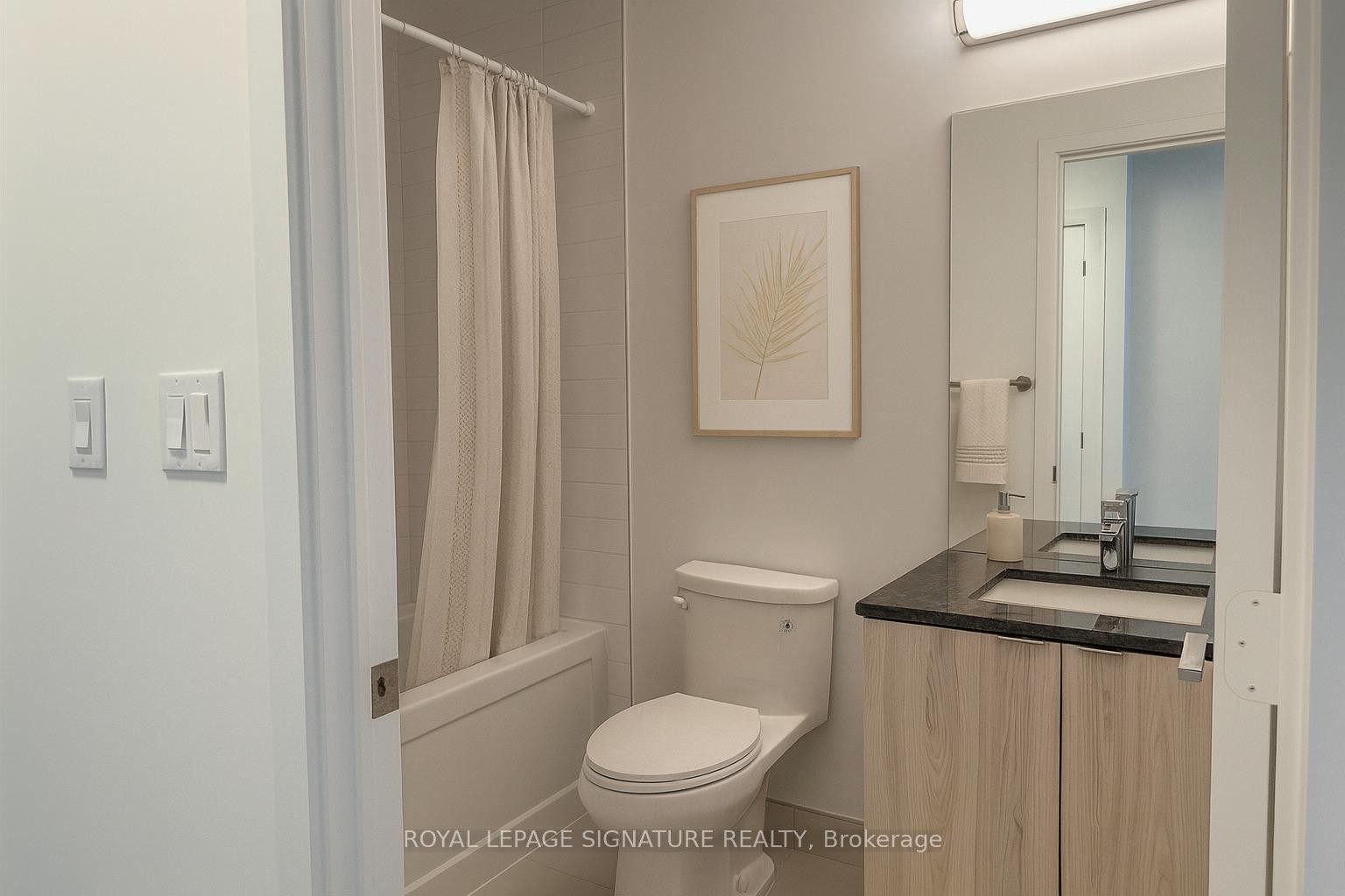 1403-50 Ordnance Street, Toronto, ON - Indoor Photo Showing Bathroom