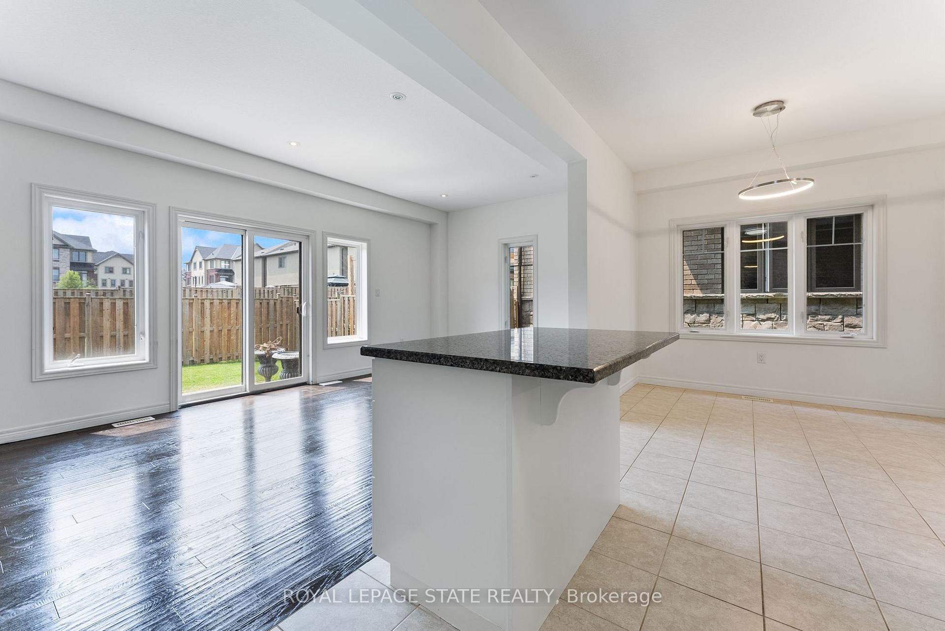 68 Dodman Crescent, Hamilton, ON - Indoor